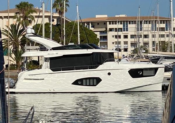 2020 Absolute NAVETTA 48