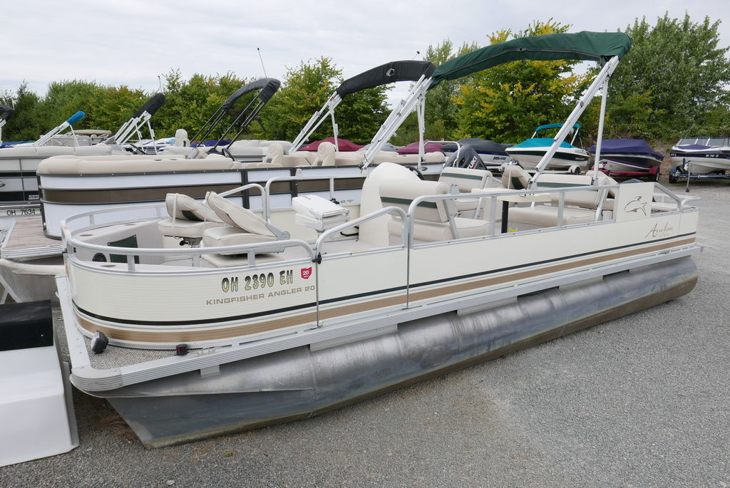 Used pontoon boats for sale in Ohio - boats.com