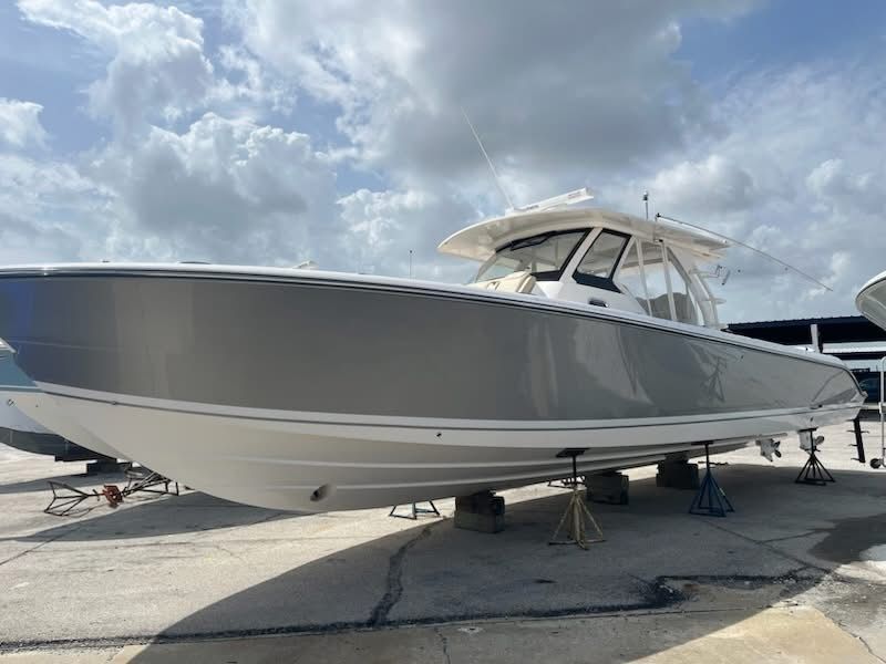 2017 Pursuit S 408 Sport