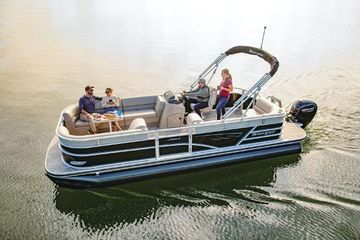 2025 Ranger Reata 220C