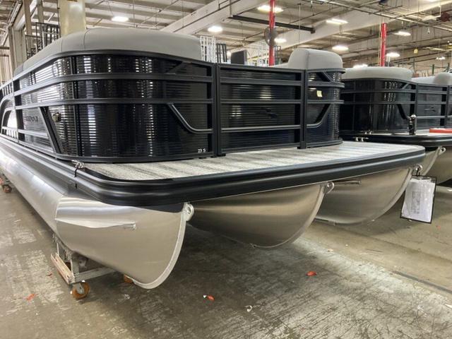 2025 Bennington 23 SL