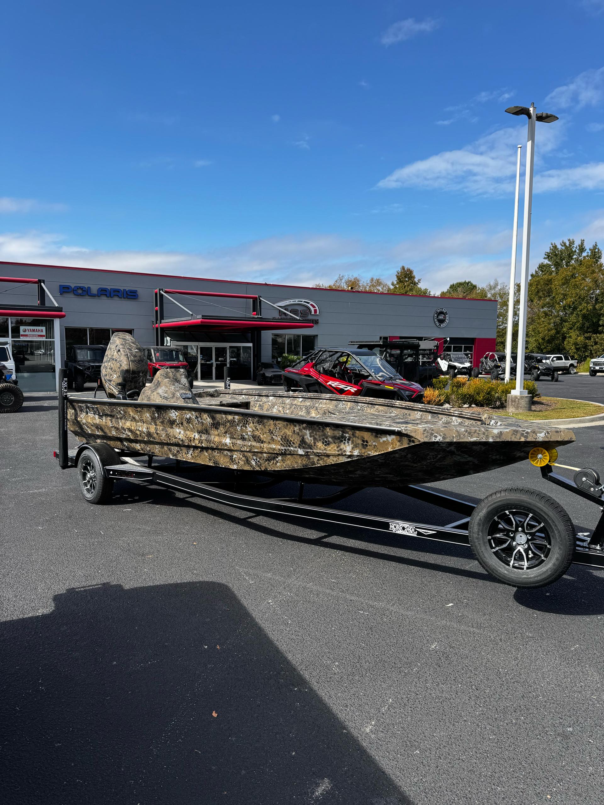 2025 Excel Bolt 203