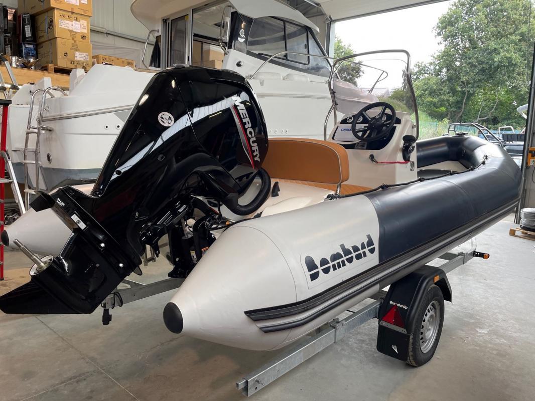 2023 Bombard SUNRIDER BLUE STORY 550