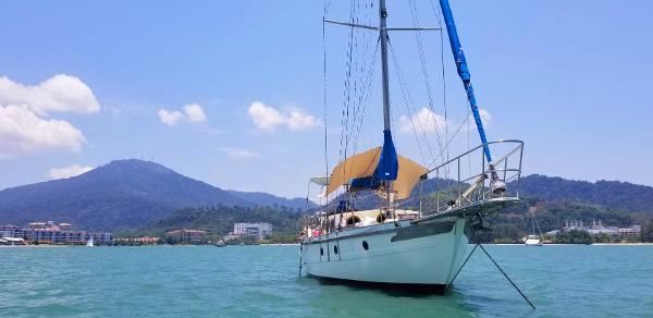 1982 Sino American Yacht Landfall 39