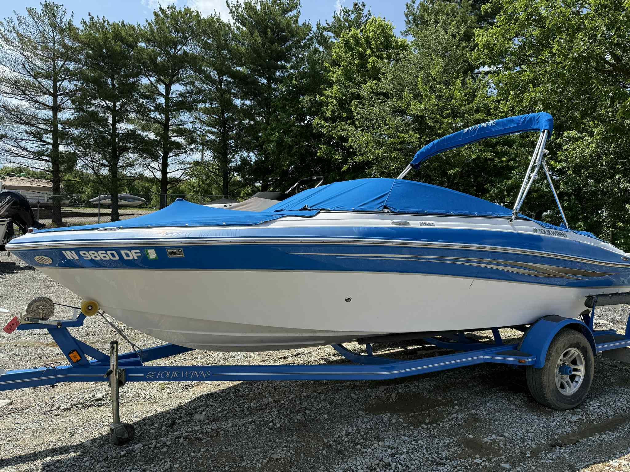 2008 Four Winns 200 Horizon