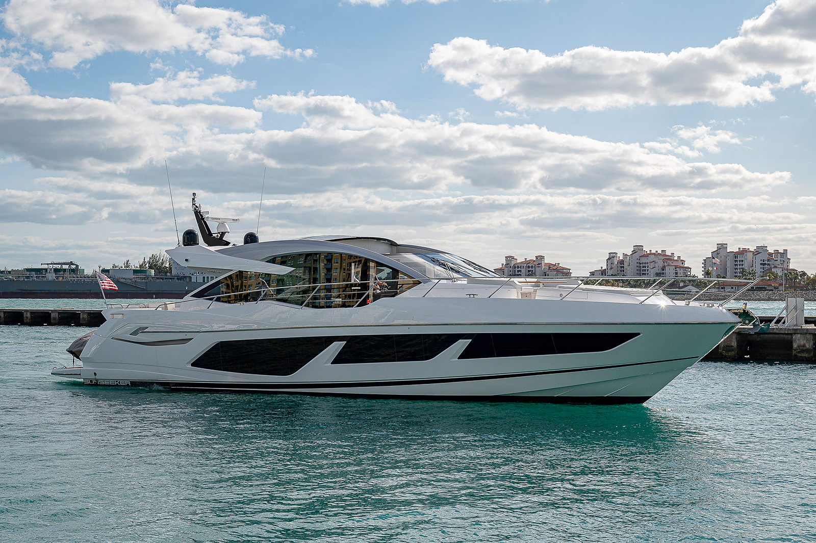 2020 Sunseeker Predator 74, Stuart Florida - boats.com