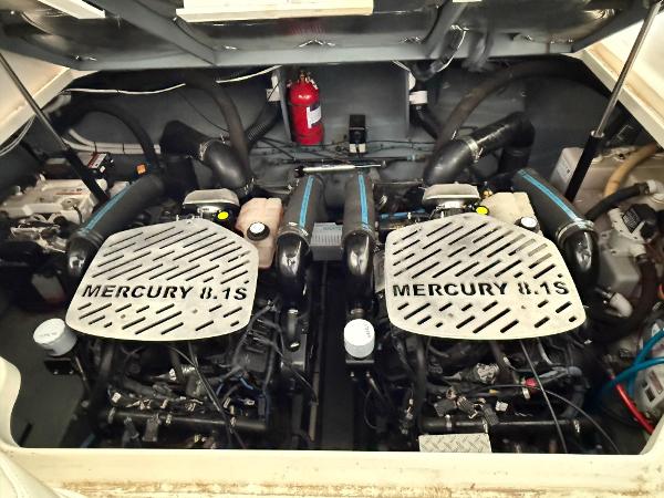 2004 Sea Ray 340 Sundancer