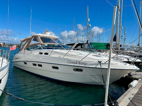 2006 Sealine S38