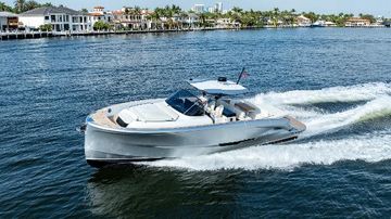 2025 Solaris Power 44 Open