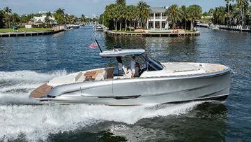 2025 Solaris Power 44 Open