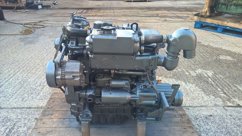 2010 Yanmar 3JH30A Marine Diesel Engine Breaking For Spares Yanmar 3JH30A
