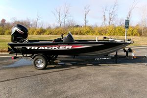 Tracker Pro Team 175 Crappie Edition 2026 Tracker Pro Team 175 Crappie Edition boat on trailer, parked outdoors.
