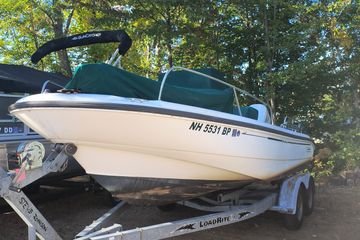 2002 Boston Whaler 180 Dauntless