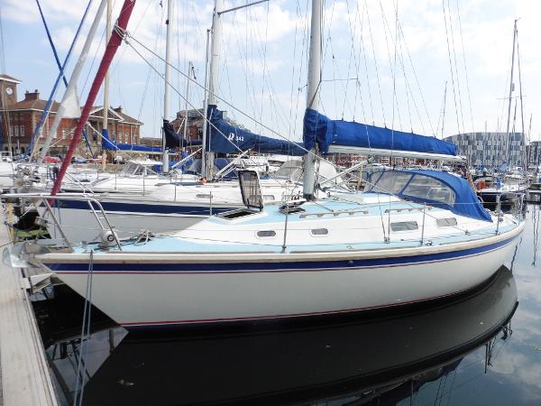 5 great lifting keel cruising yachts - boats.com