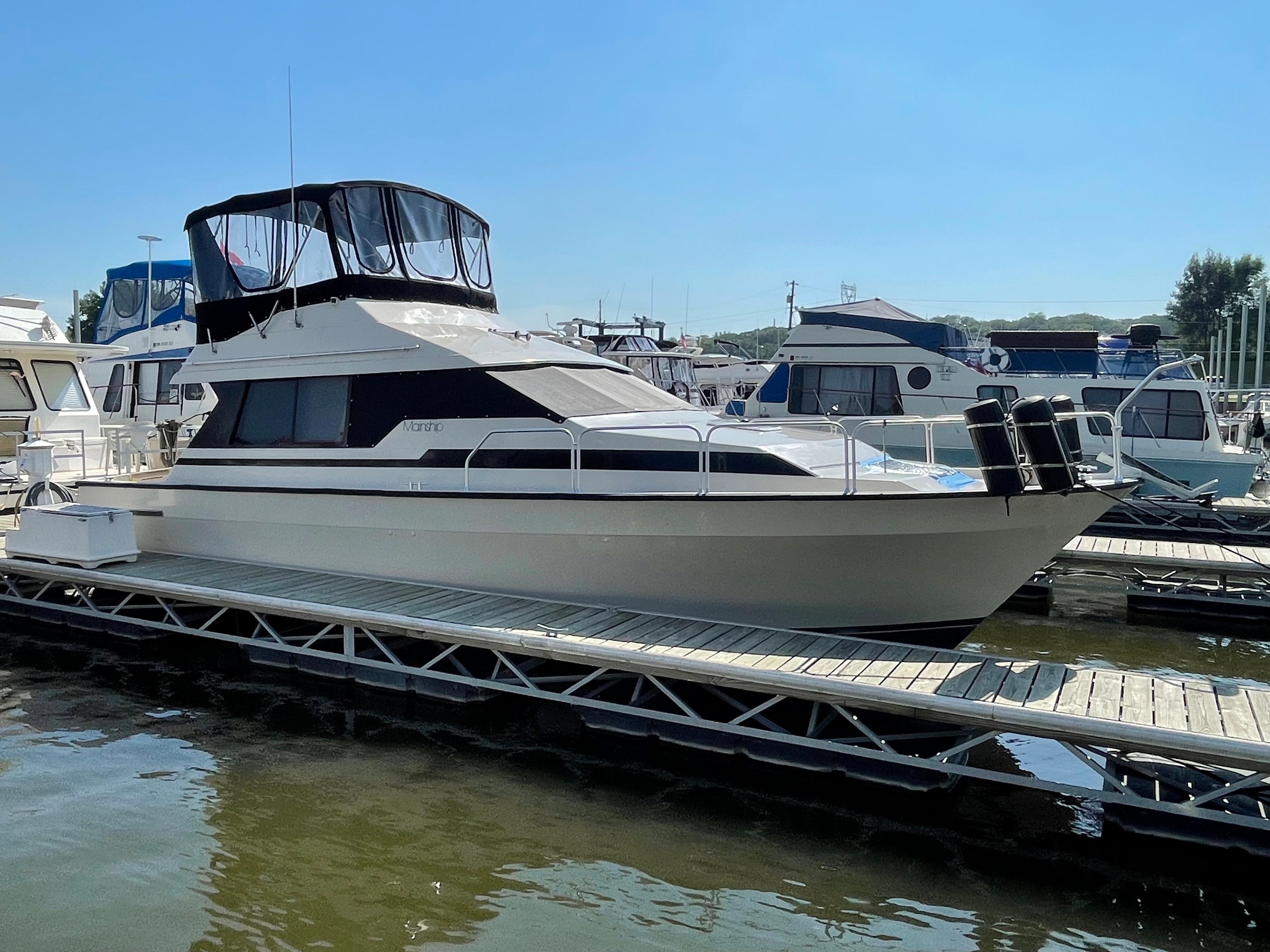 1990 Mainship 35 Convertible, Inver Grove Heights Minnesota - boats.com