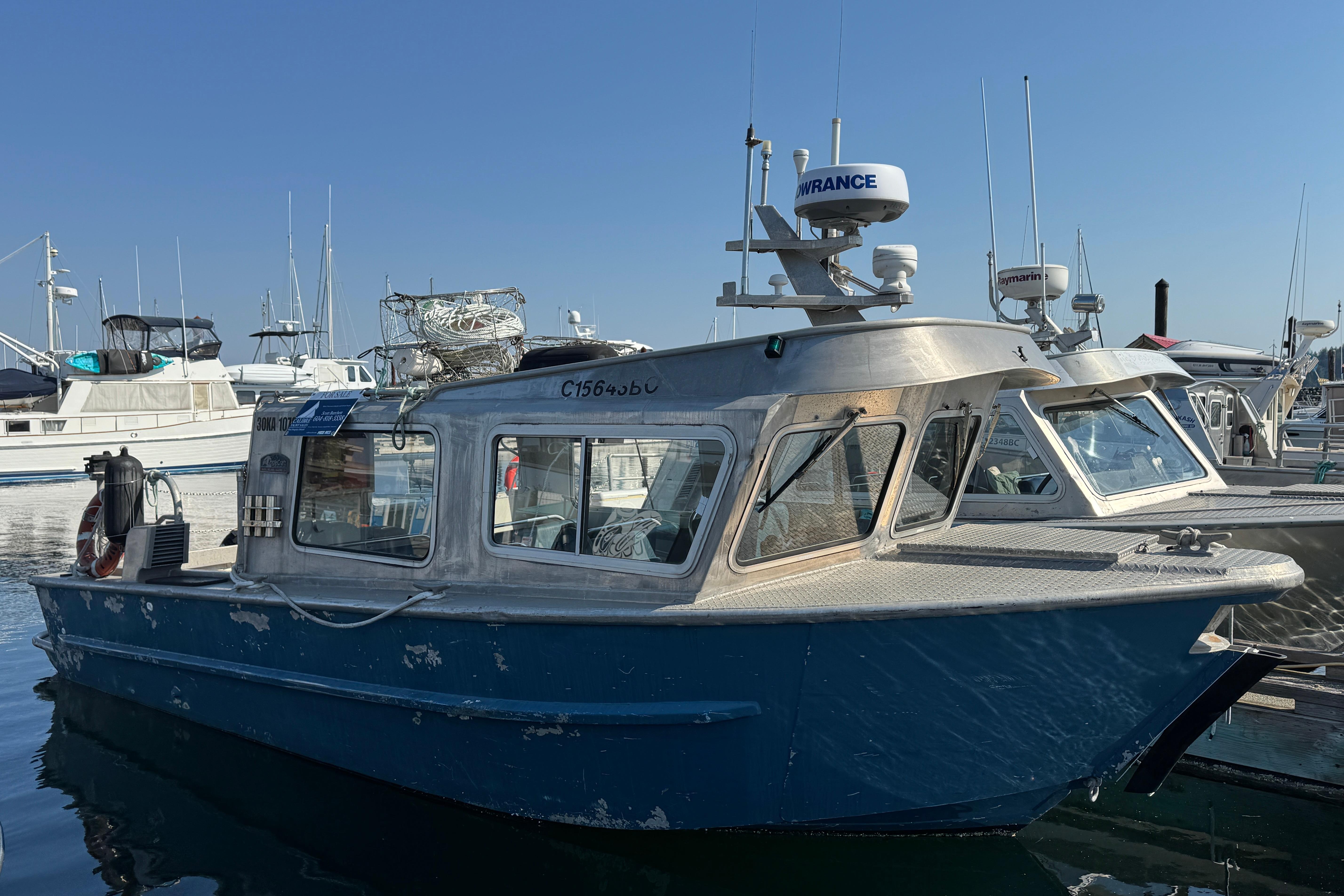1995 EagleCraft 28' Crewboat