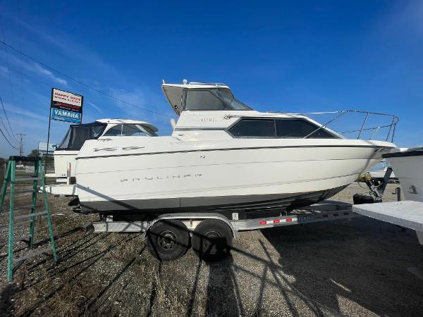 2001 Bayliner 2452 Ciera Express