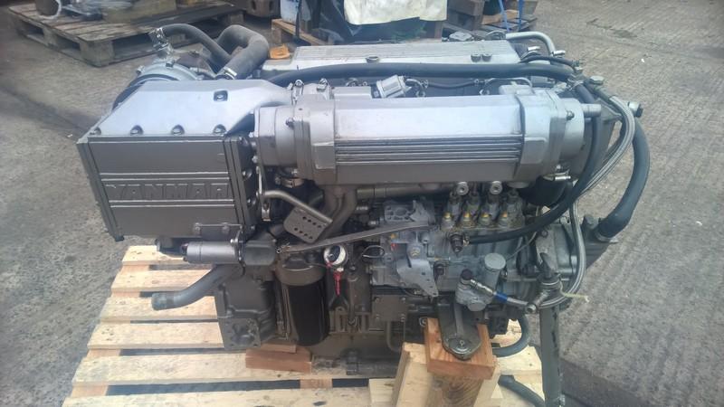 1999 Yanmar 4LH-DTE Marine Diesel Engine Breaking For Spares 4LH-DTE