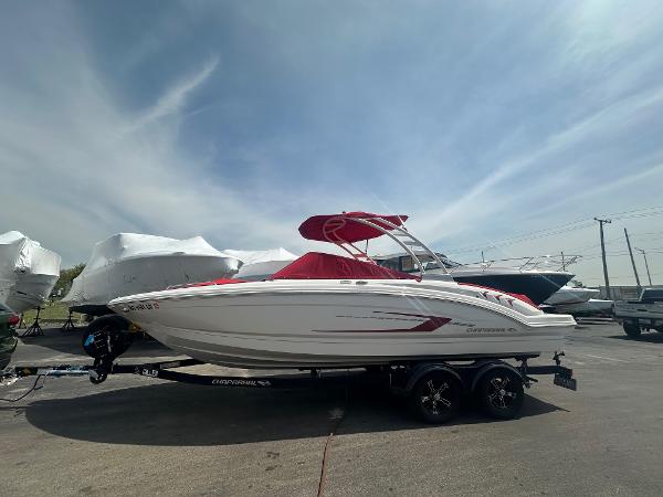 2023 Chaparral 23 SSi