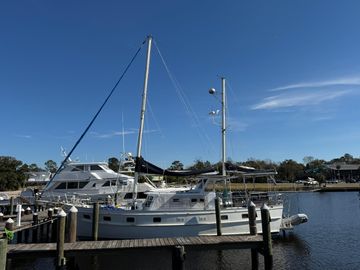 1983 Island Trader Motor Sailor