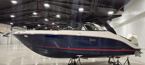 2024 Sea Ray SLX 260 Outboard
