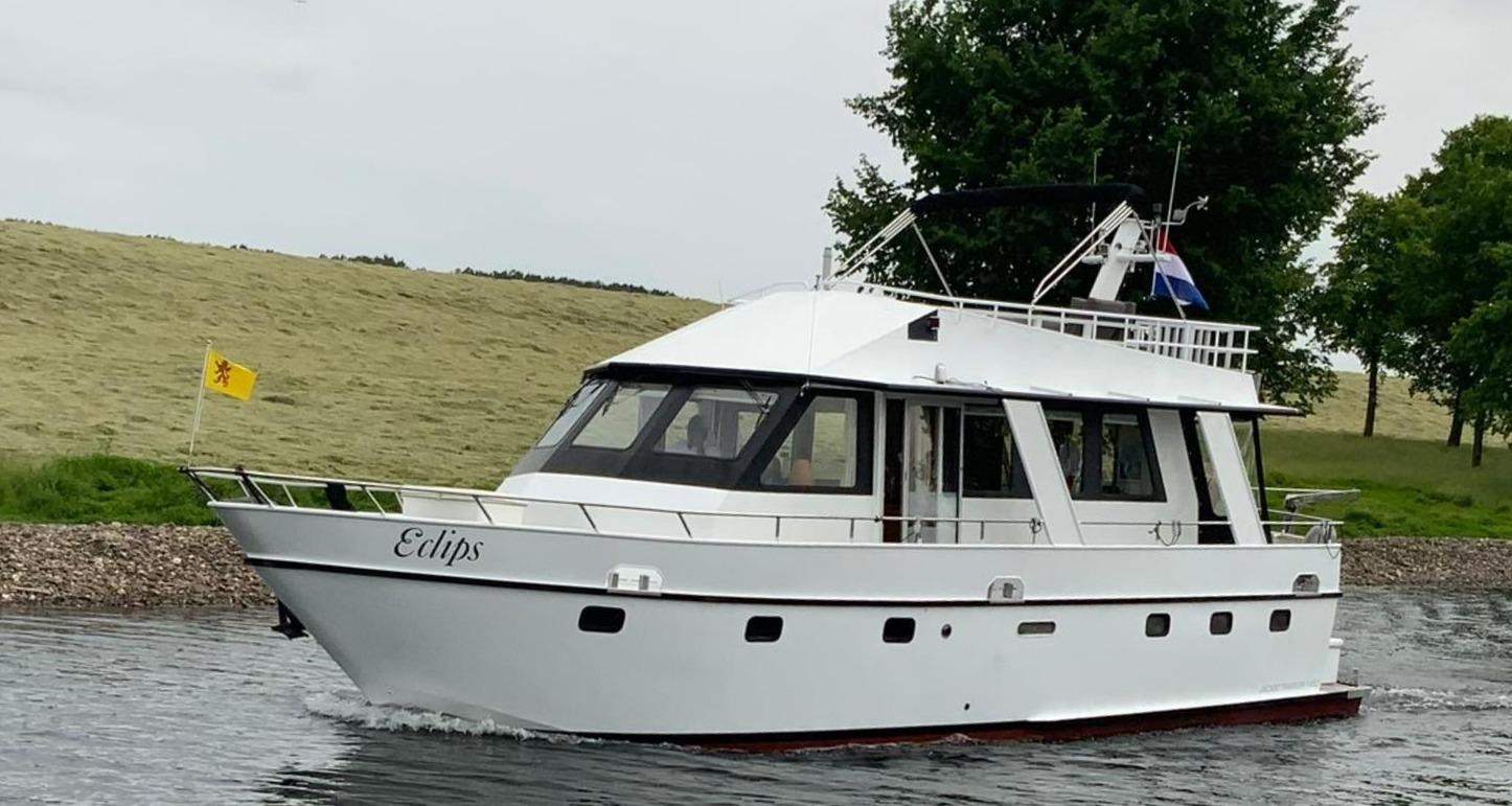 1990 Varend Woonschip 14.50 Flybridge