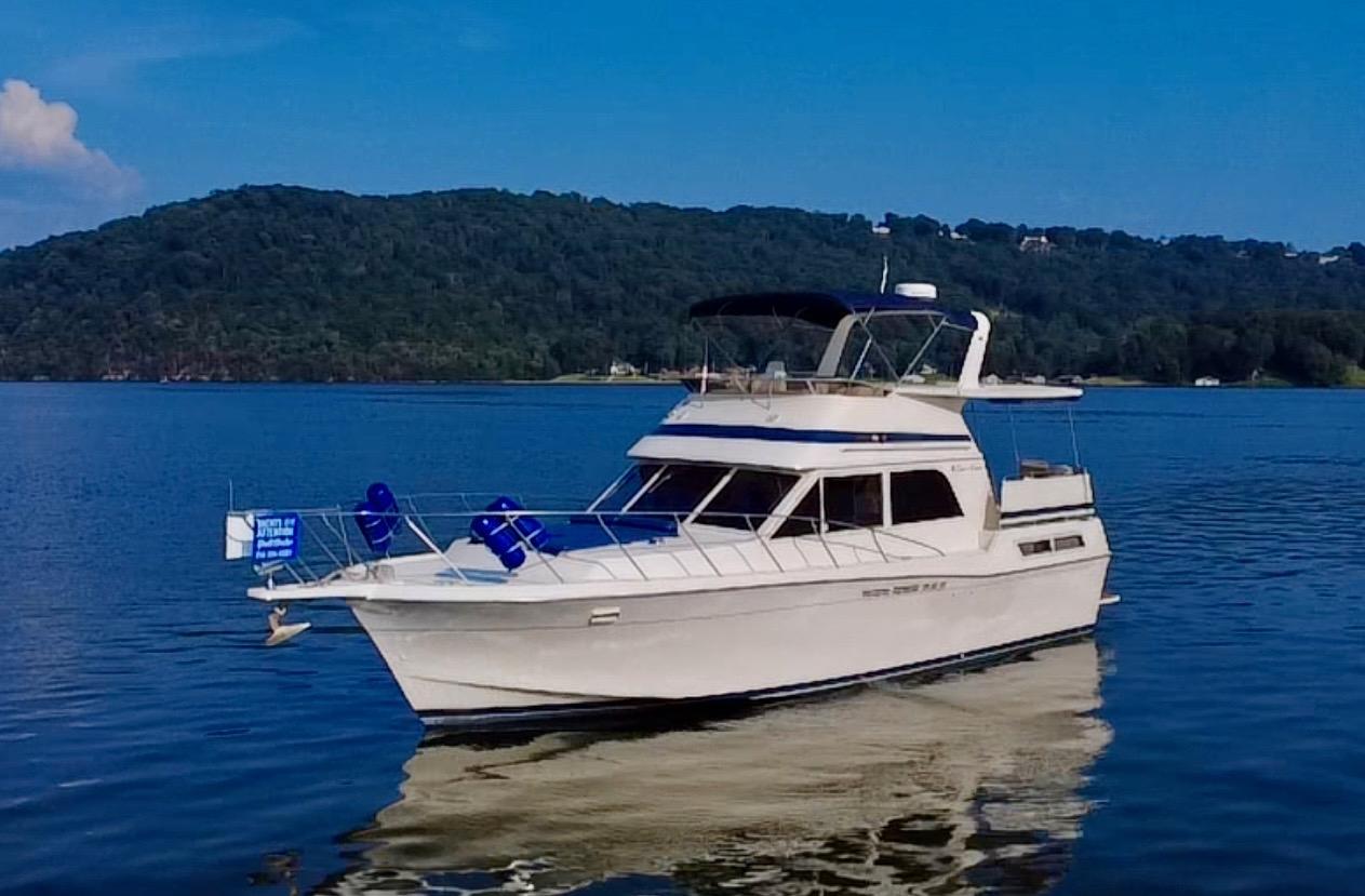 1986 Chris-Craft 426 Catalina