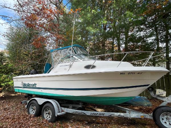1998 Wellcraft 210 Coastal