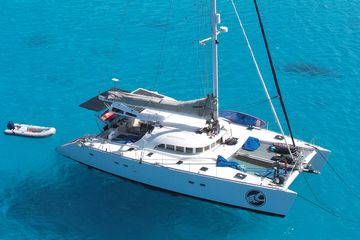 2002 Lagoon 570