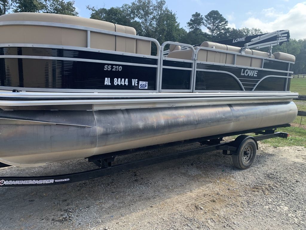 2020 Lowe SS210
