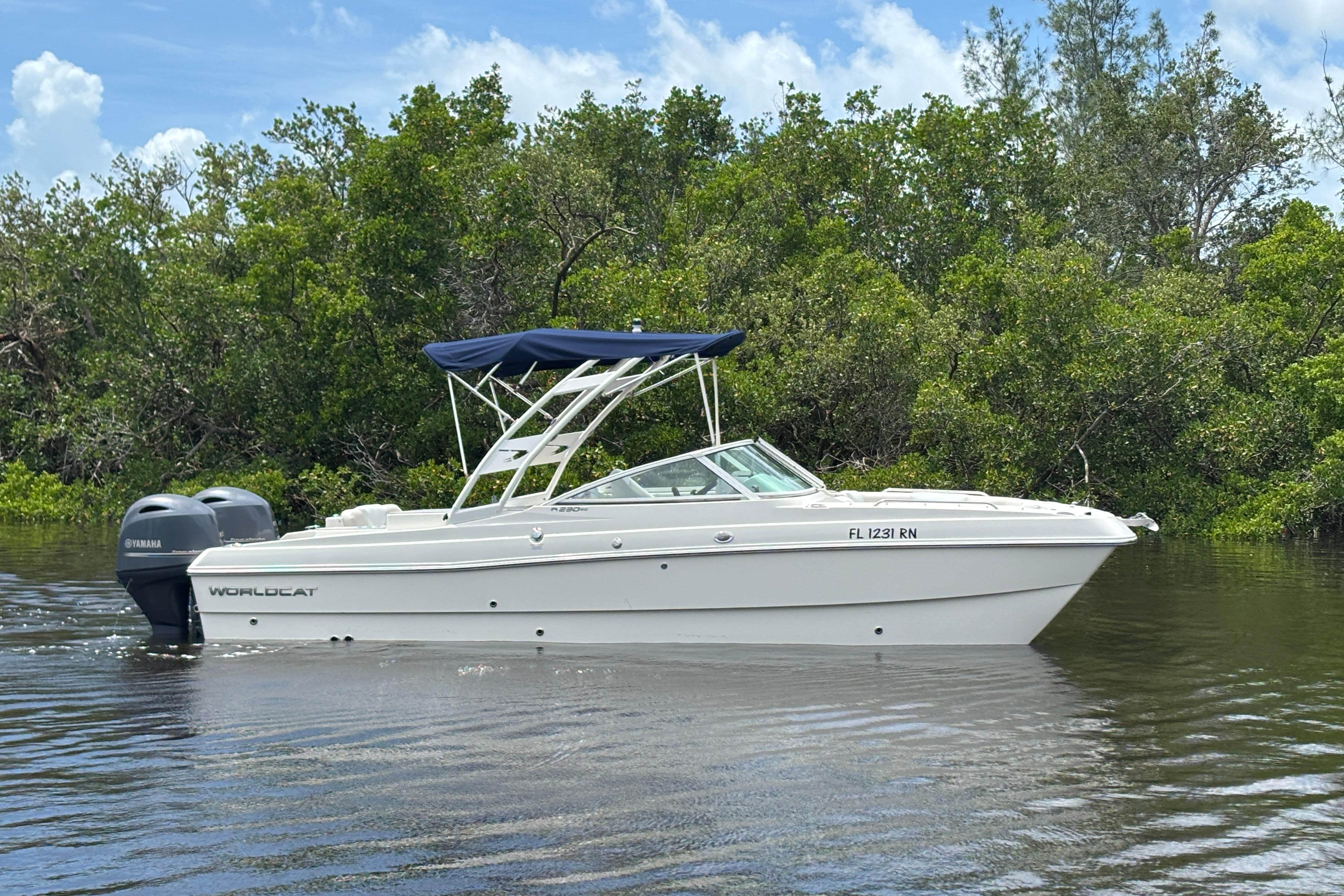2018 World Cat 230 SD