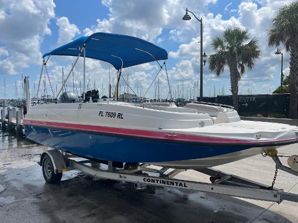 2018 Starcraft 2000 OB Limited