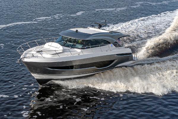 2024 Riviera 4600 SY