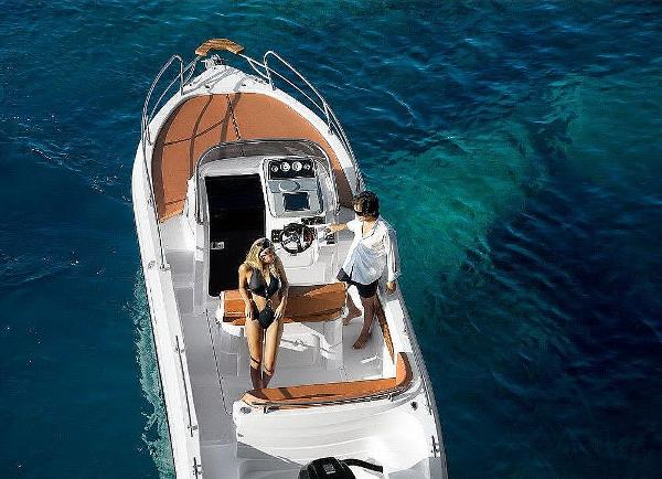 2025 Ranieri Shadow 22