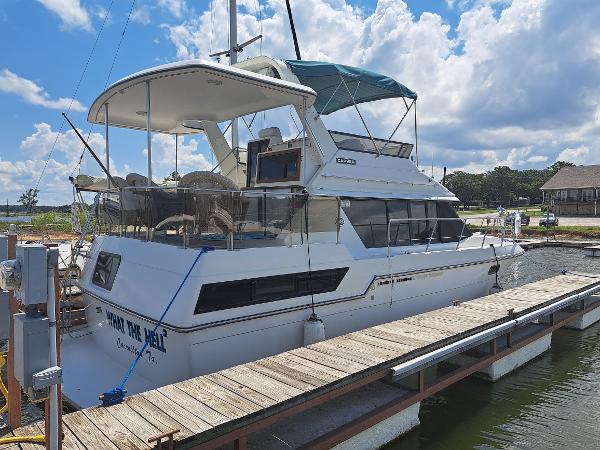 1989 Carver 3807 Aft Cabin Motoryacht