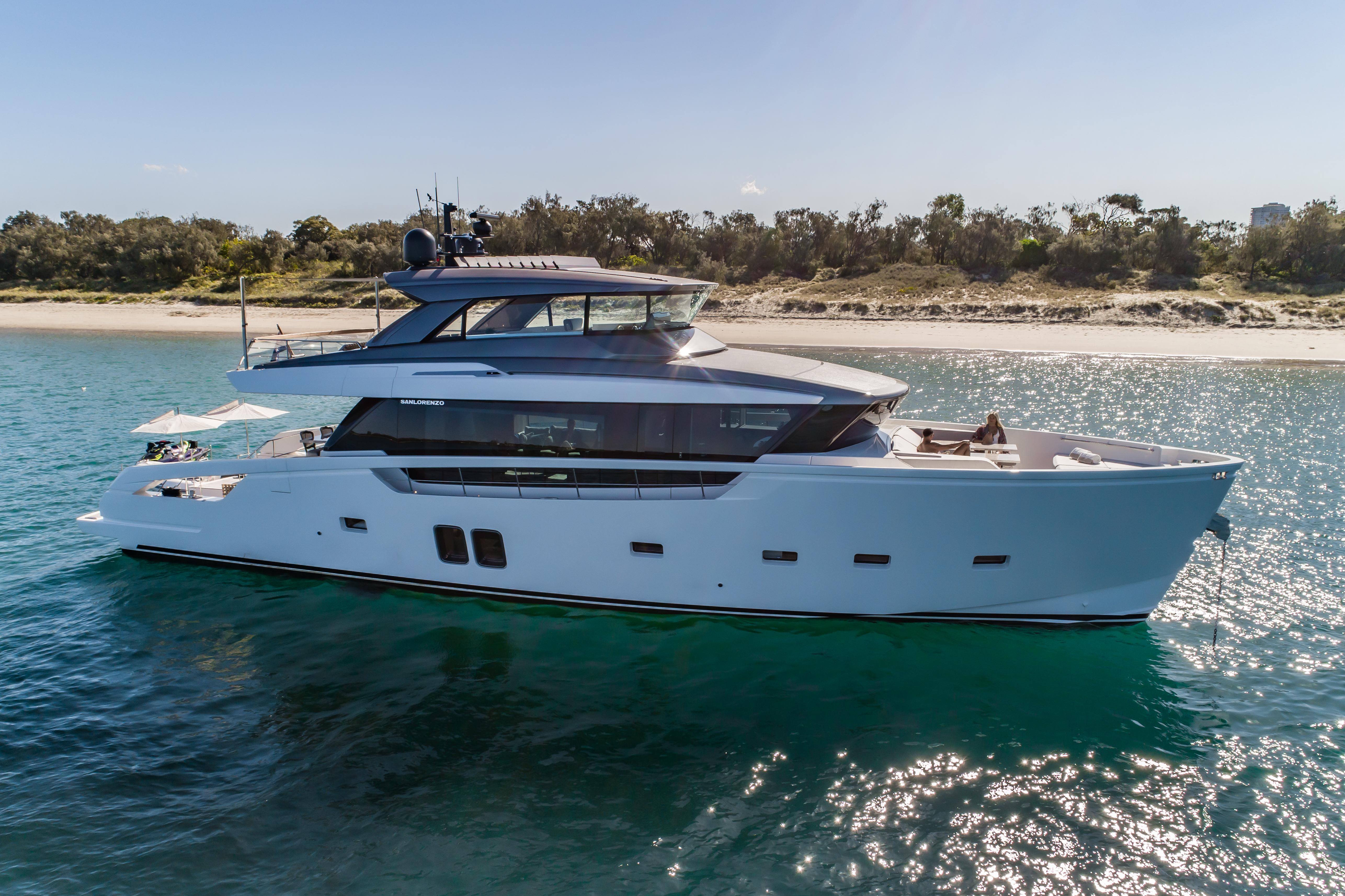 Sanlorenzo SX76