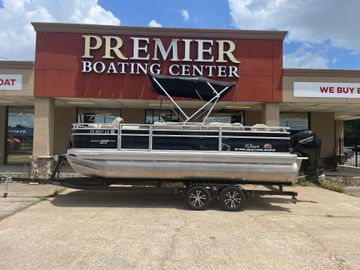 2024 Sun Tracker SportFish 20 DLX