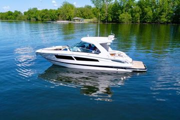 2015 Four Winns H350