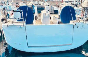 Jeanneau Sun Odyssey 440 2019 Jeanneau Sun Odyssey 440 sailboat, rear view, docked in marina.