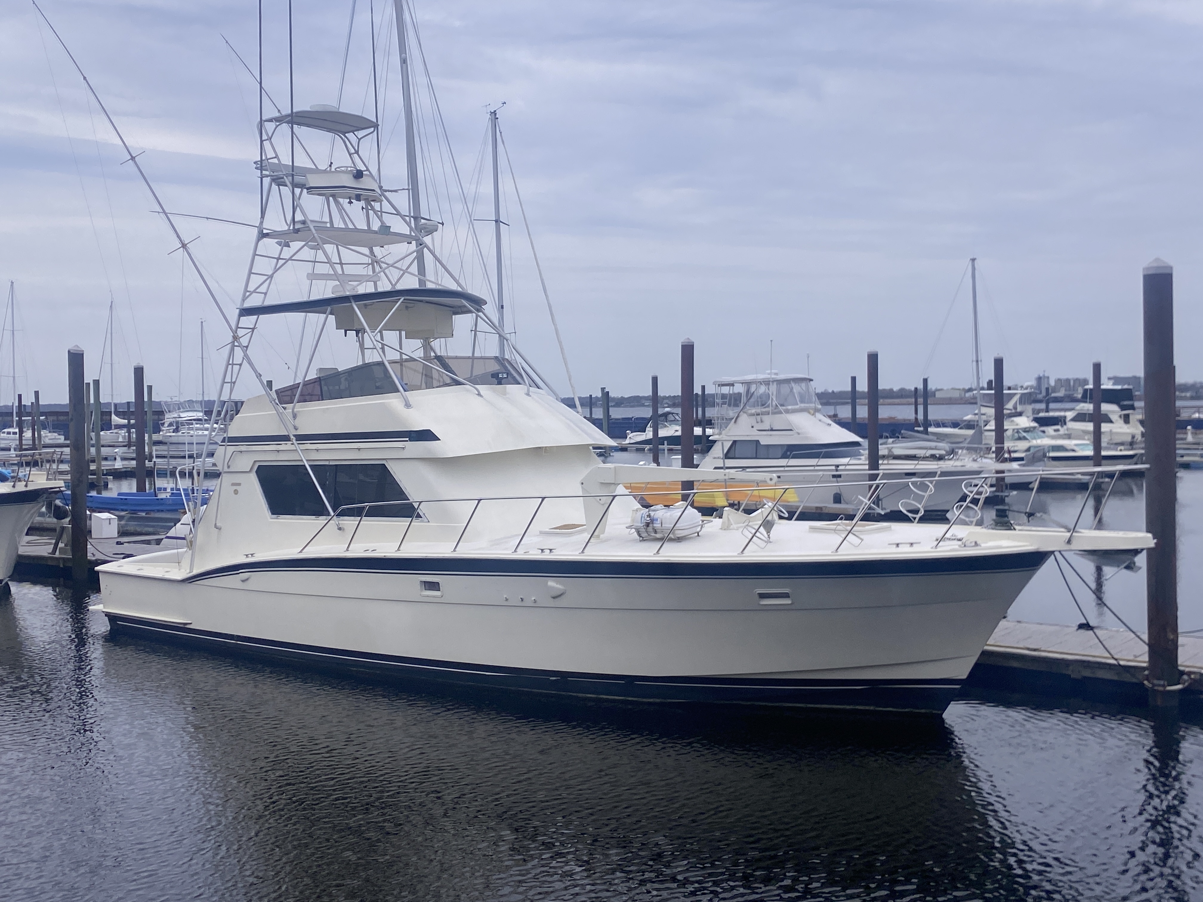 hatteras-55-convertible-boats-for-sale-boats