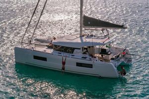 Lagoon 40 Manufacturer Provided Image