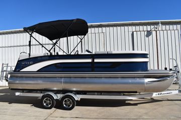 2025 Lowe SS 230 WV TL