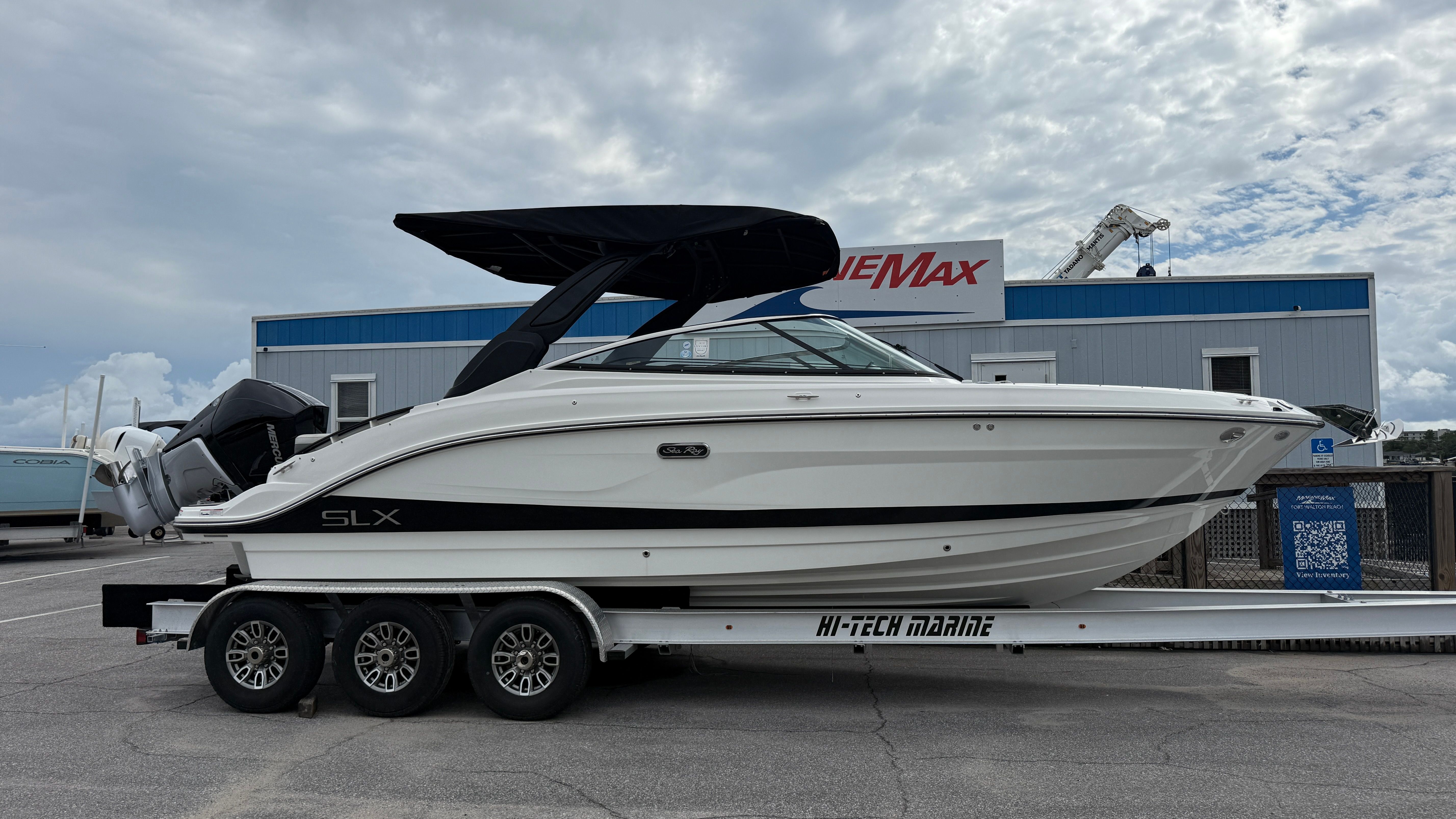 2026 Sea Ray SLX 260 Outboard