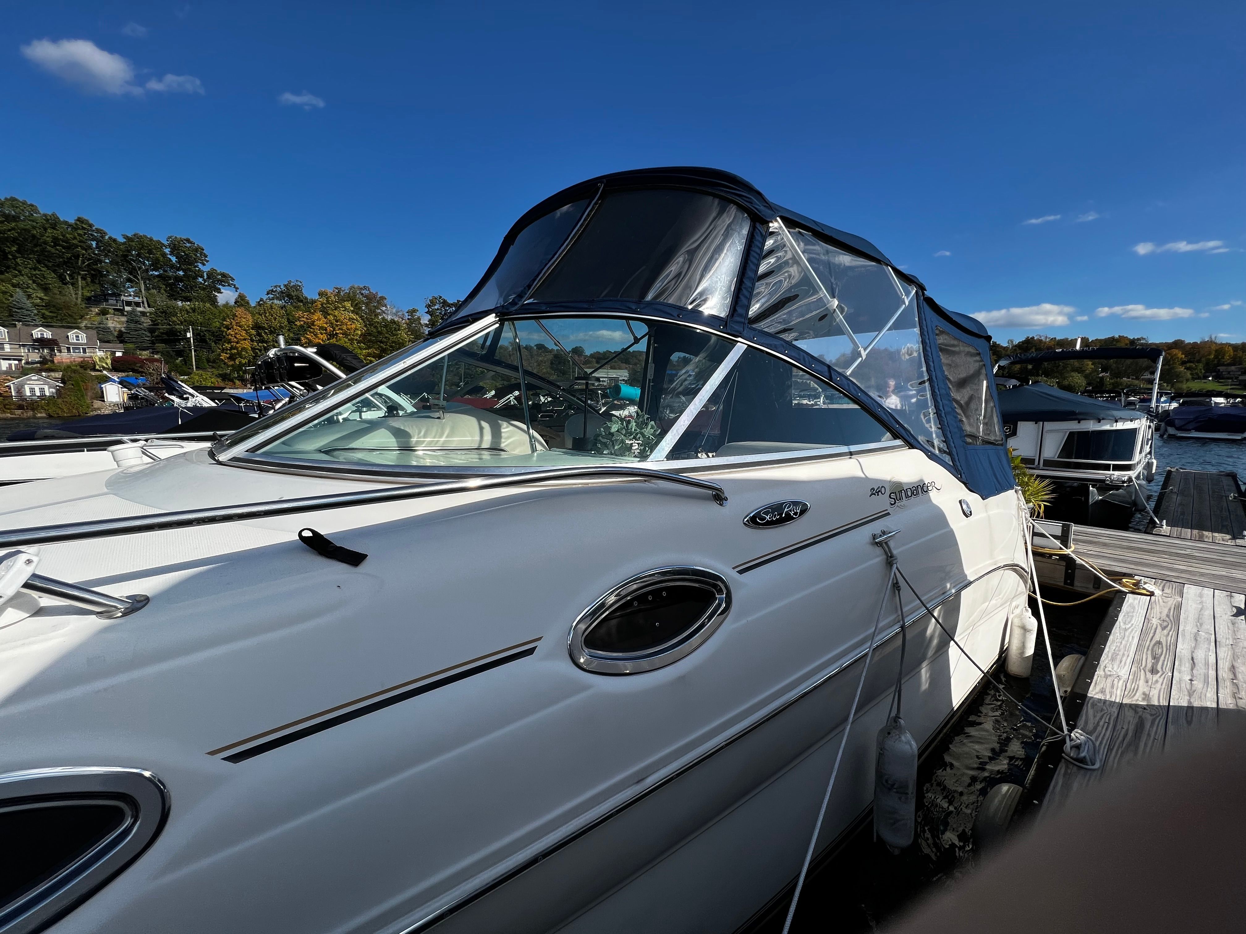 2003 Sea Ray 240 Sundancer