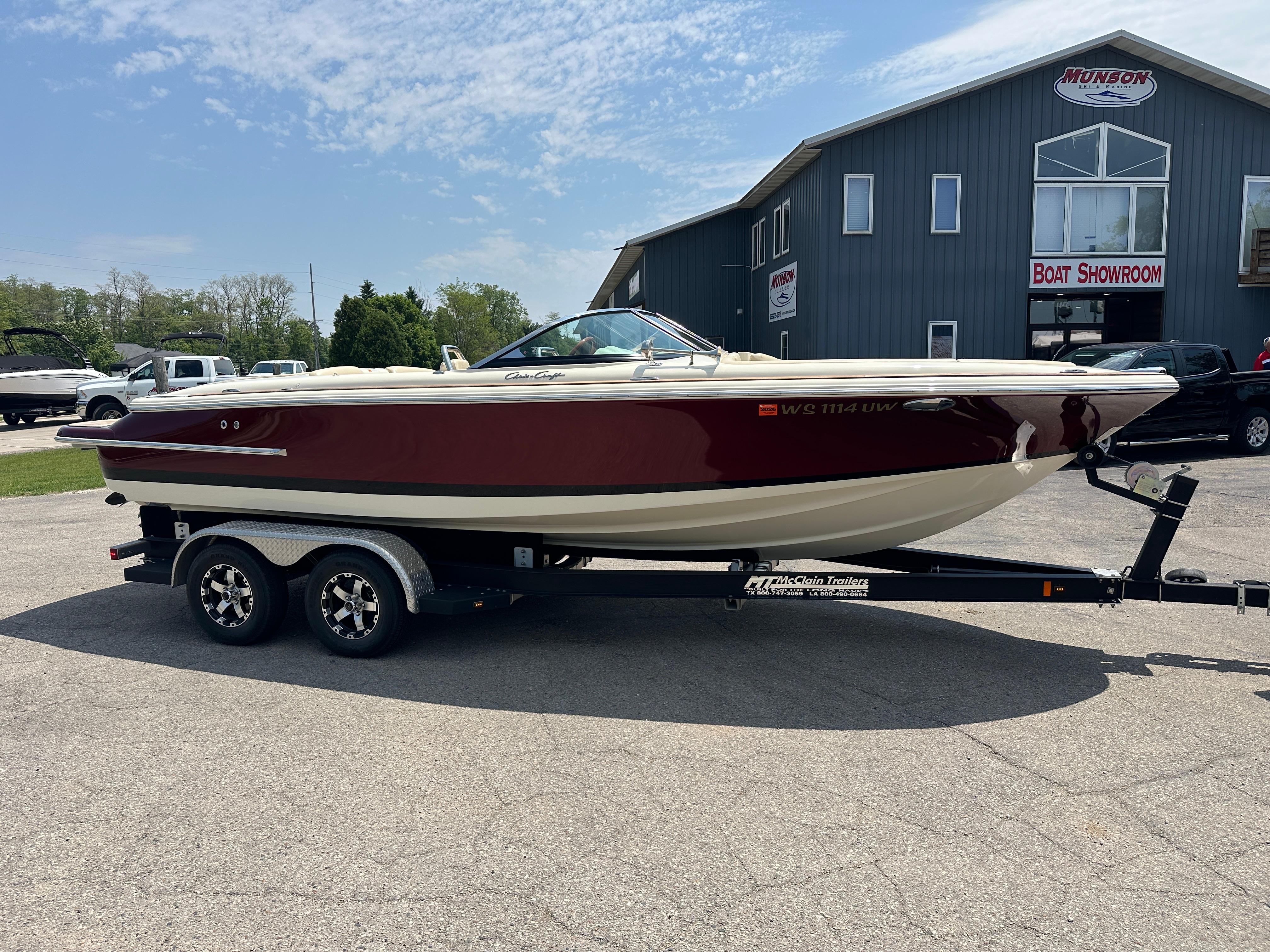 2015 Chris-Craft Launch 22