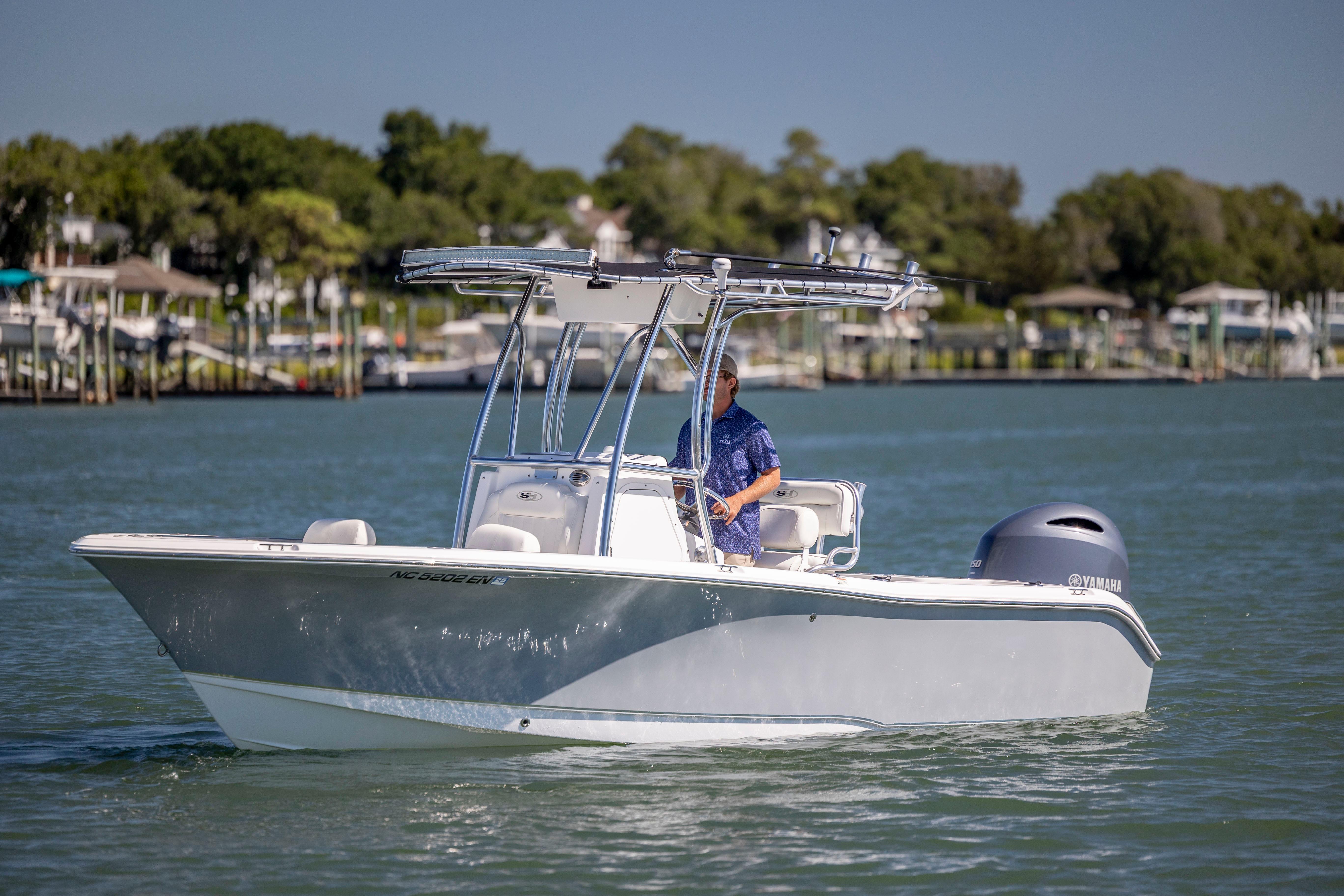 2020 Sea Hunt Triton 210