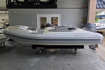 2022 Flexboat 450