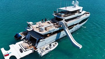 2023 Numarine 37XP