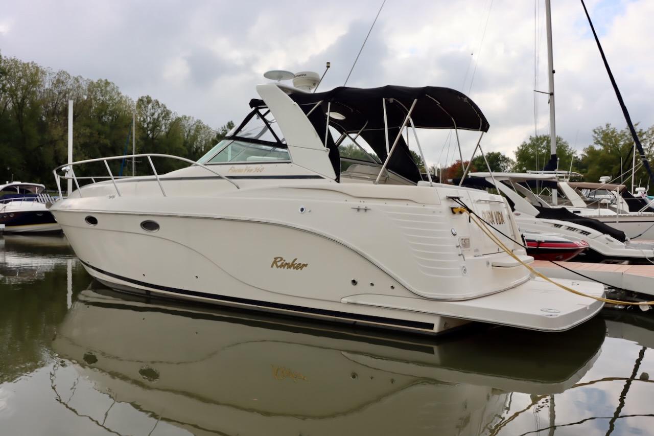 2006 Rinker 360 Express Cruiser