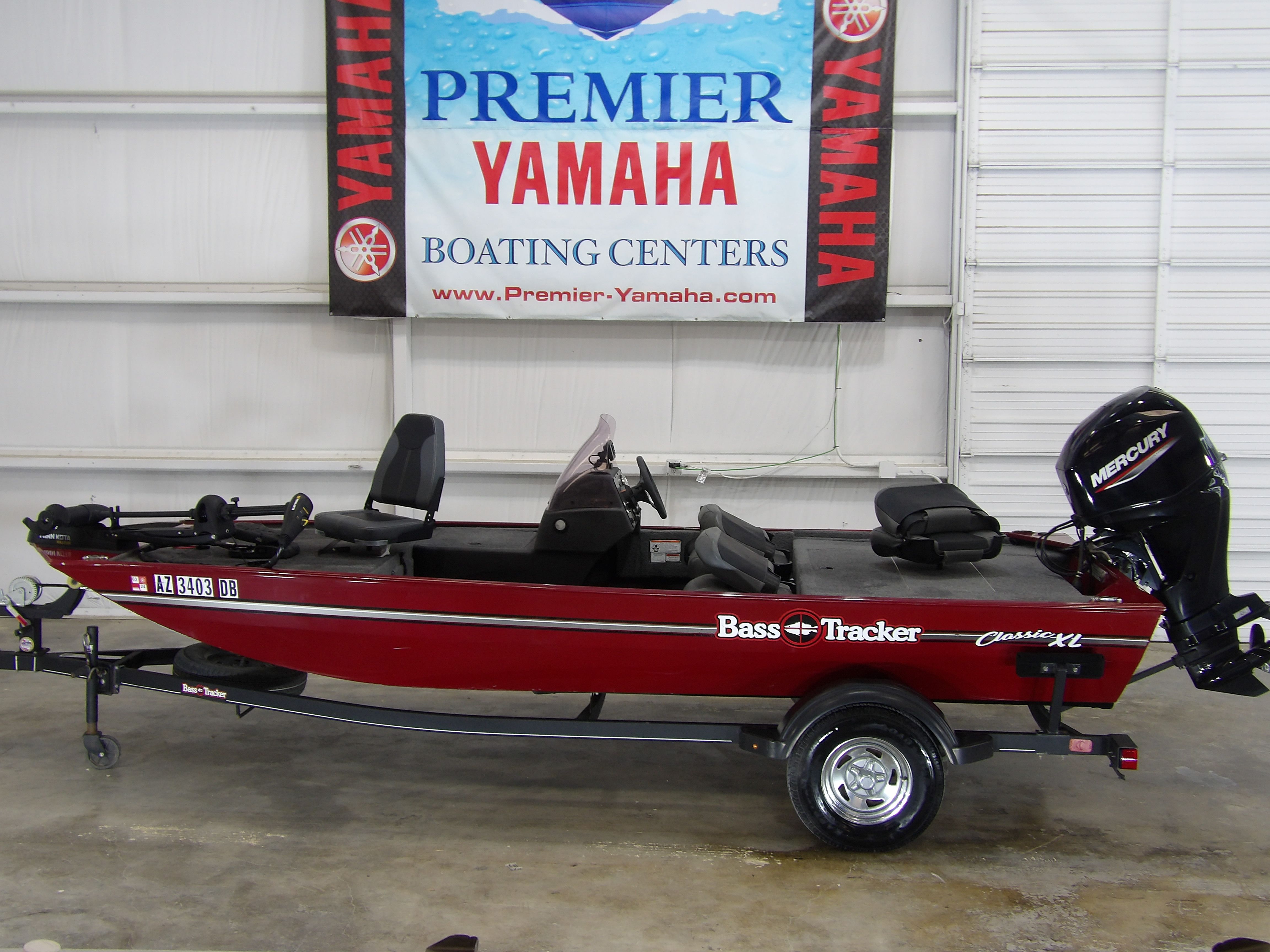 2022 Tracker Bass Tracker Classic Limited